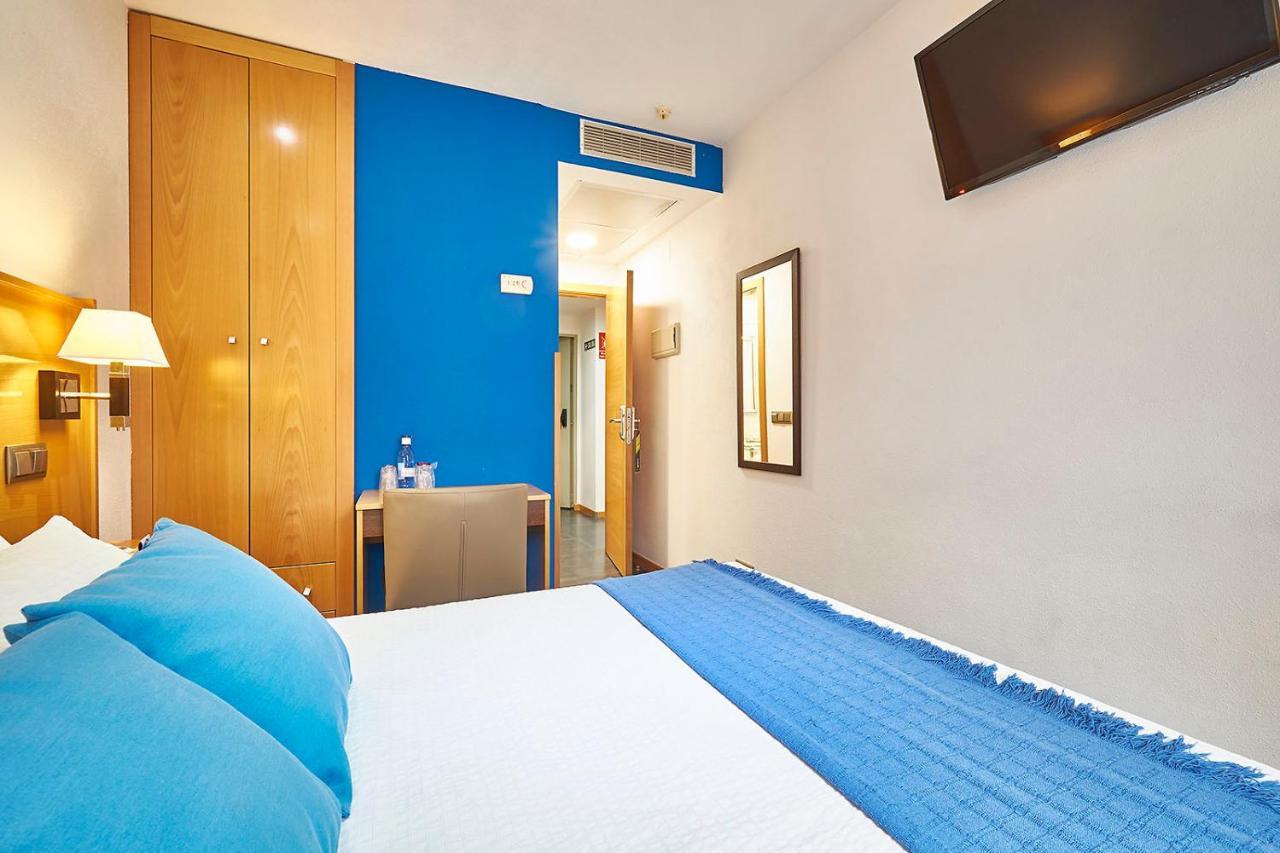 Hotel Real De อิเญสกัส ภายนอก รูปภาพ
