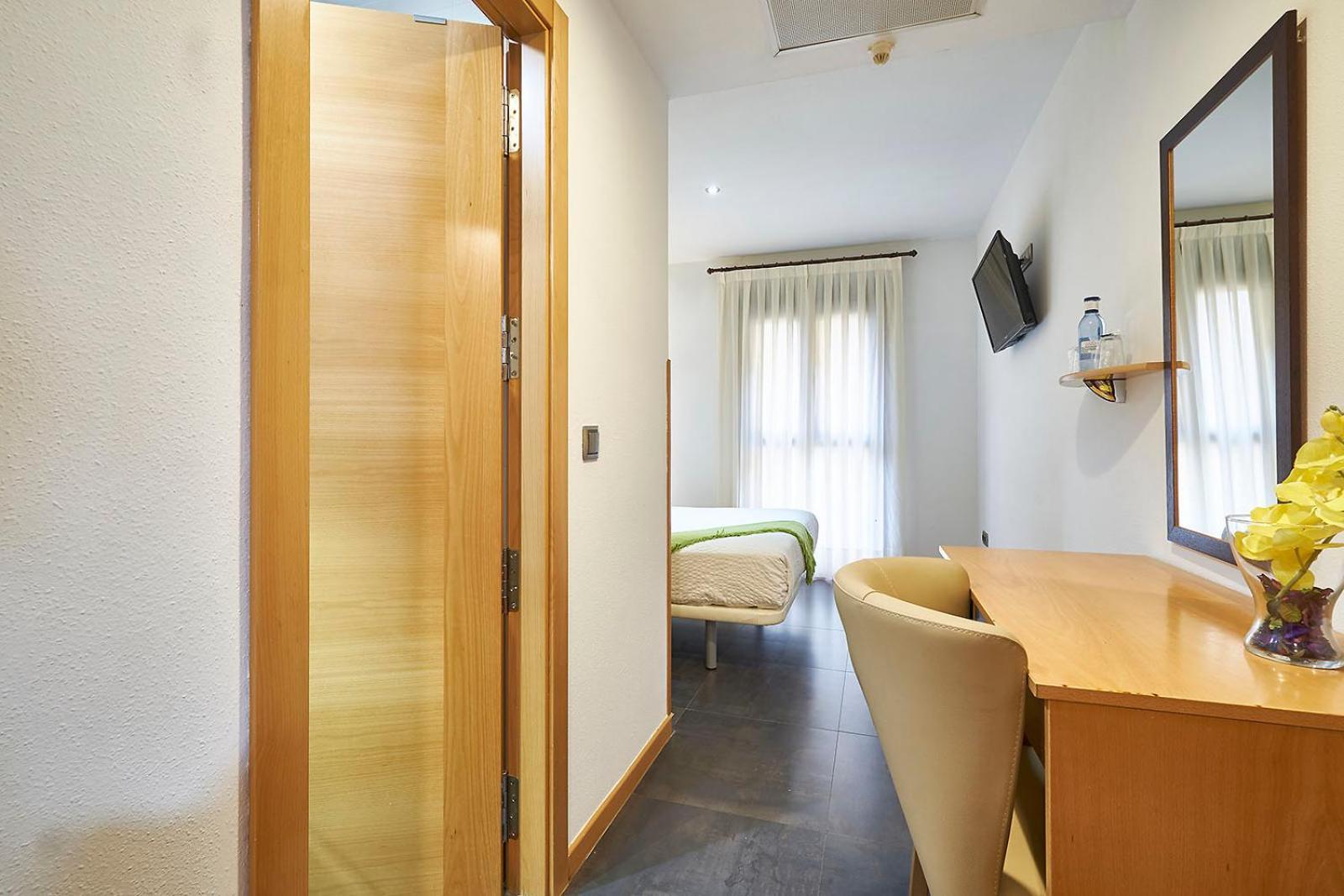 Hotel Real De อิเญสกัส ภายนอก รูปภาพ
