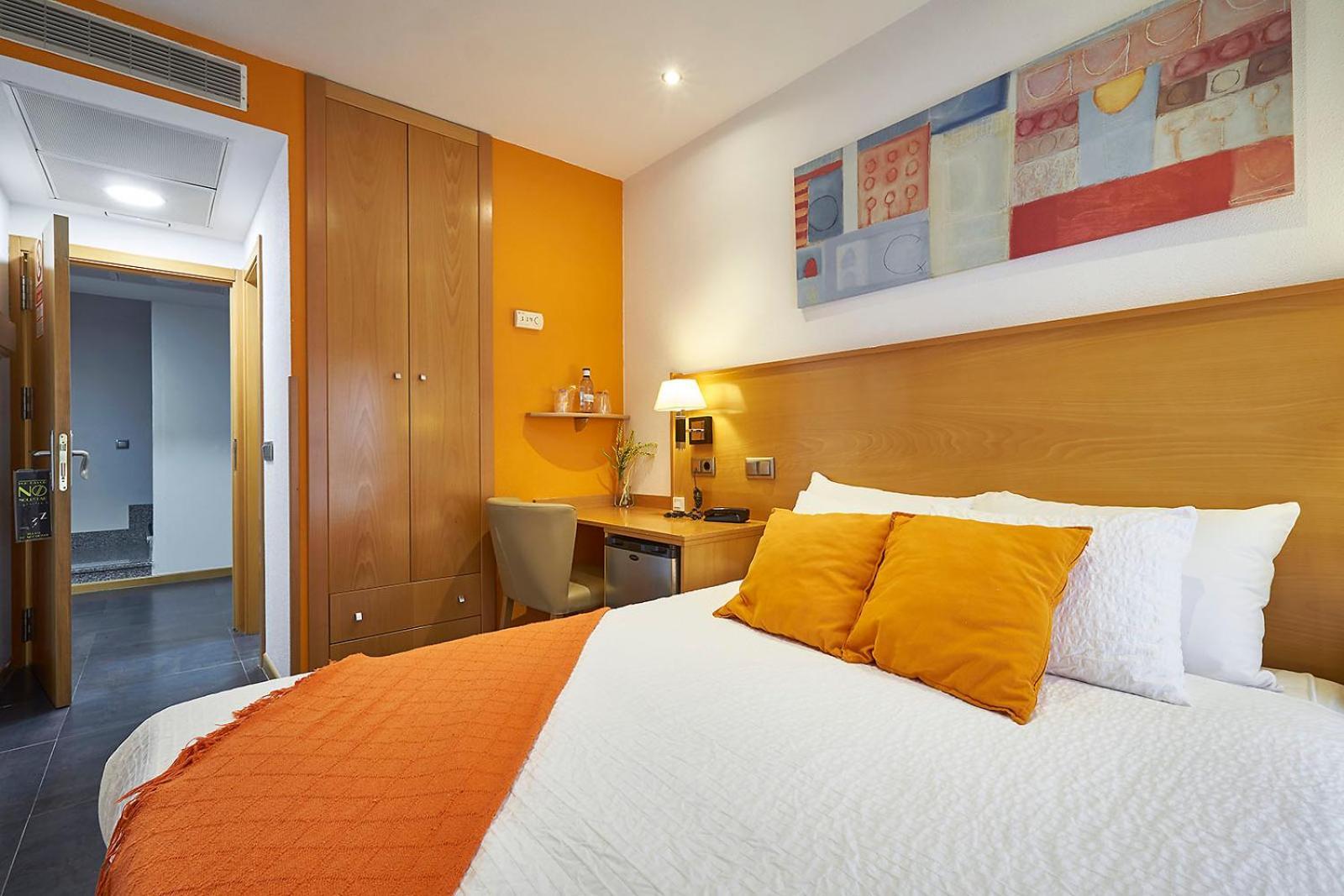 Hotel Real De อิเญสกัส ภายนอก รูปภาพ