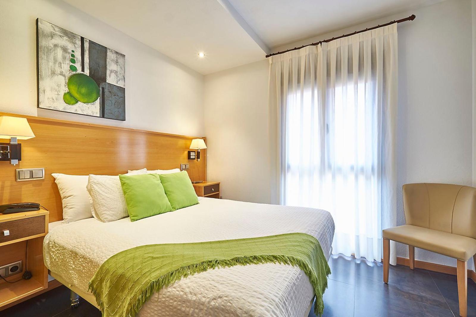 Hotel Real De อิเญสกัส ภายนอก รูปภาพ