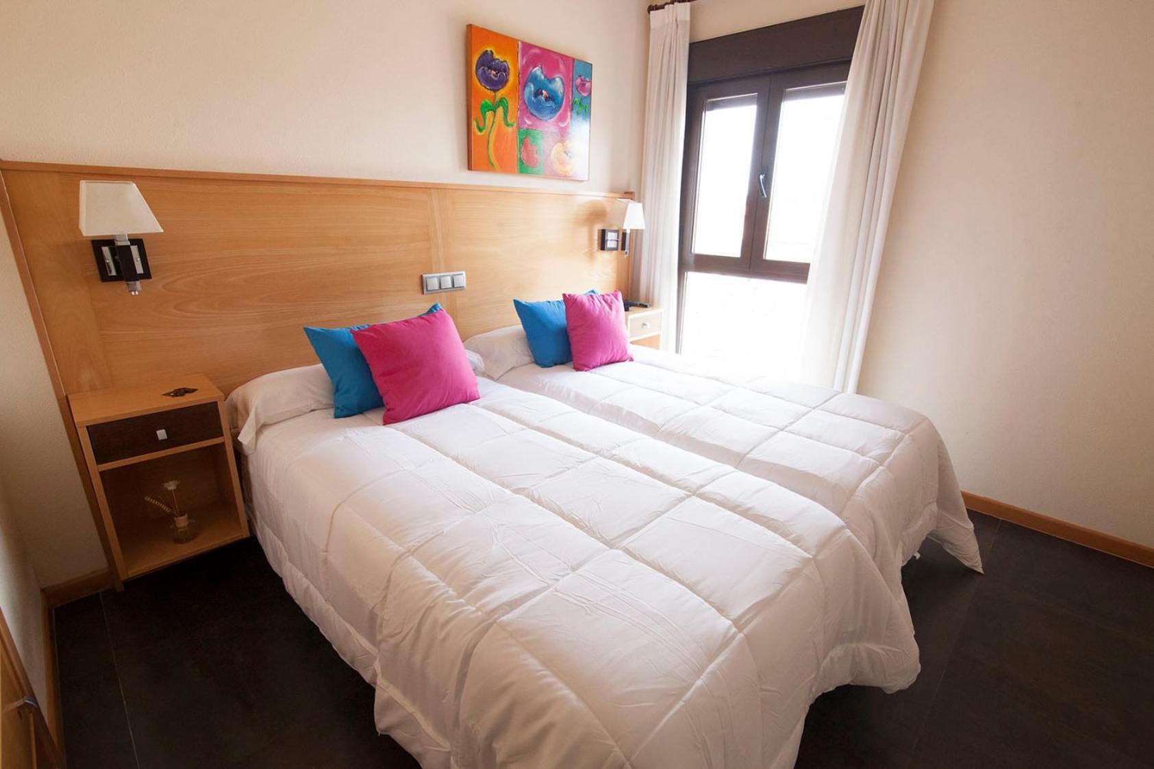Hotel Real De อิเญสกัส ภายนอก รูปภาพ
