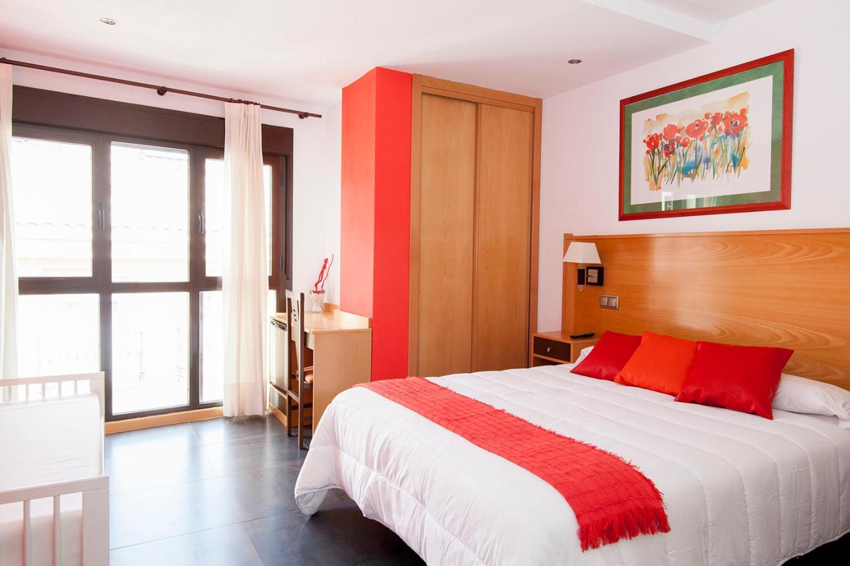 Hotel Real De อิเญสกัส ภายนอก รูปภาพ